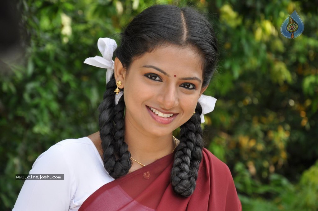 Apple Penne Tamil Movie Stills - 24 / 62 photos