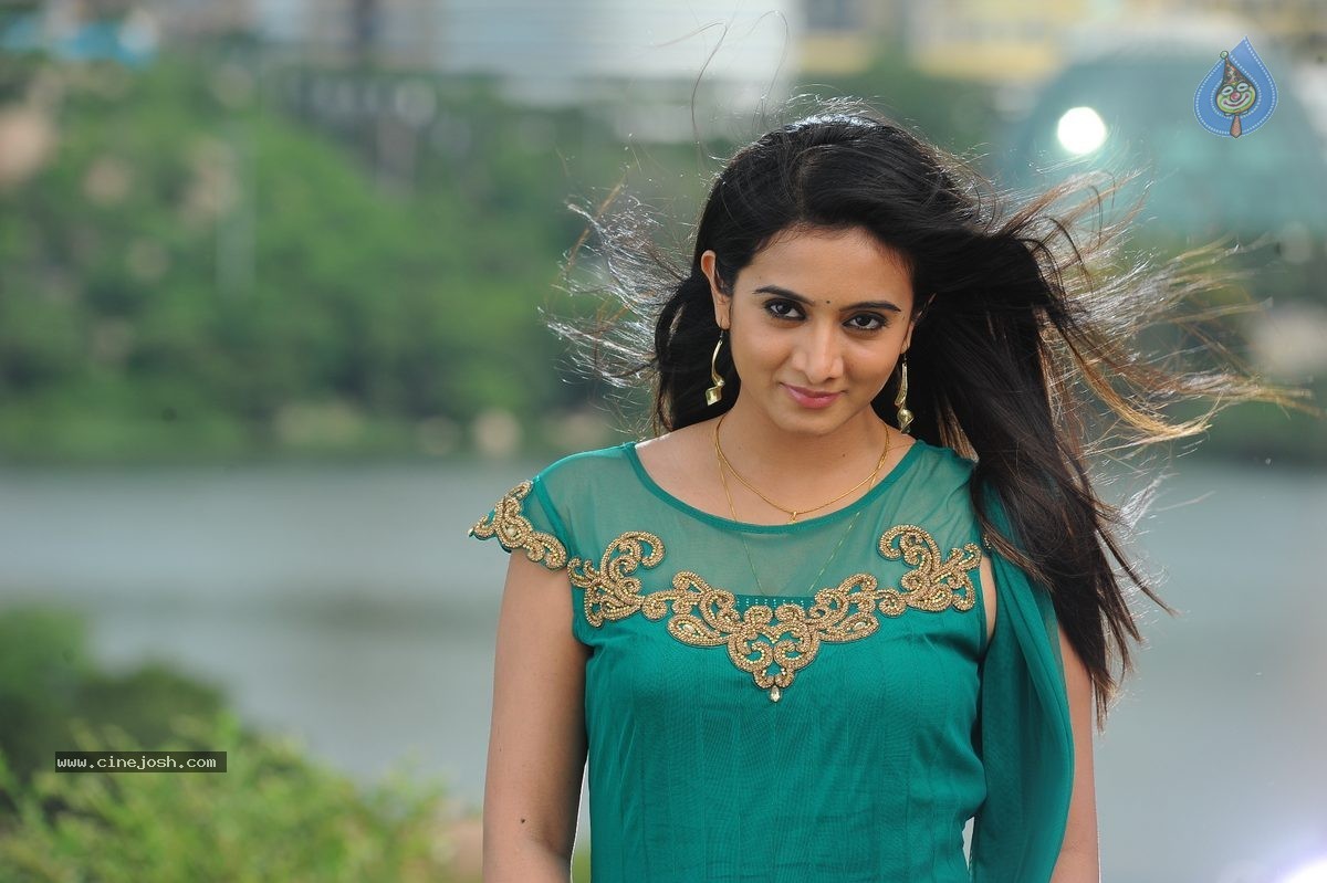 Appudala Eppudila Movie Stills - 24 / 80 photos