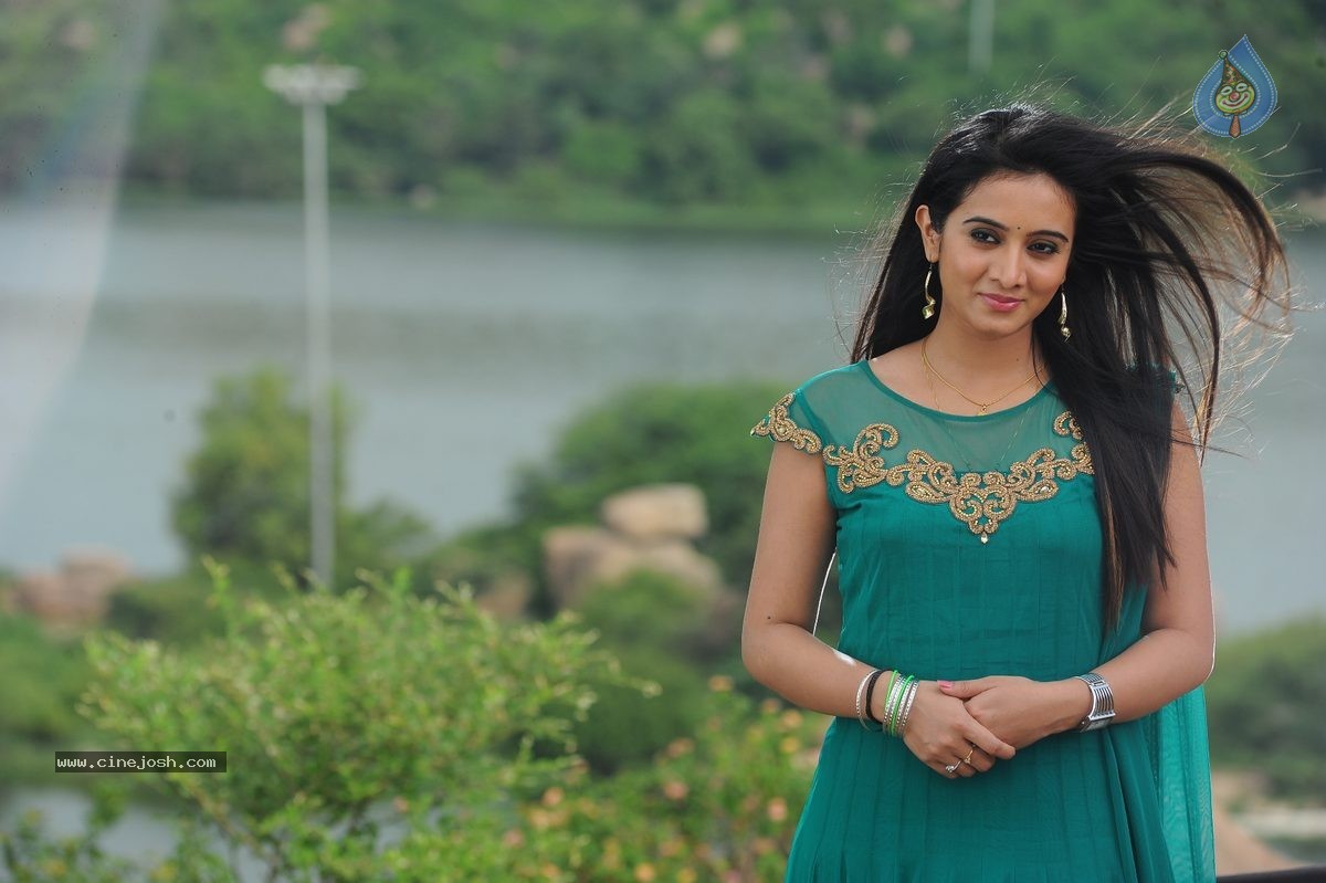 Appudala Eppudila Movie Stills - 54 / 80 photos