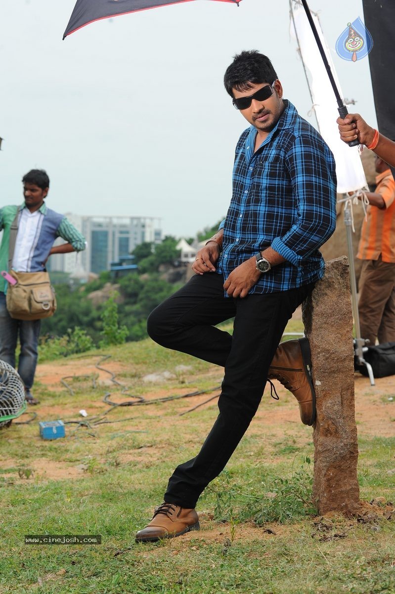 Appudala Eppudila Movie Stills - 68 / 80 photos