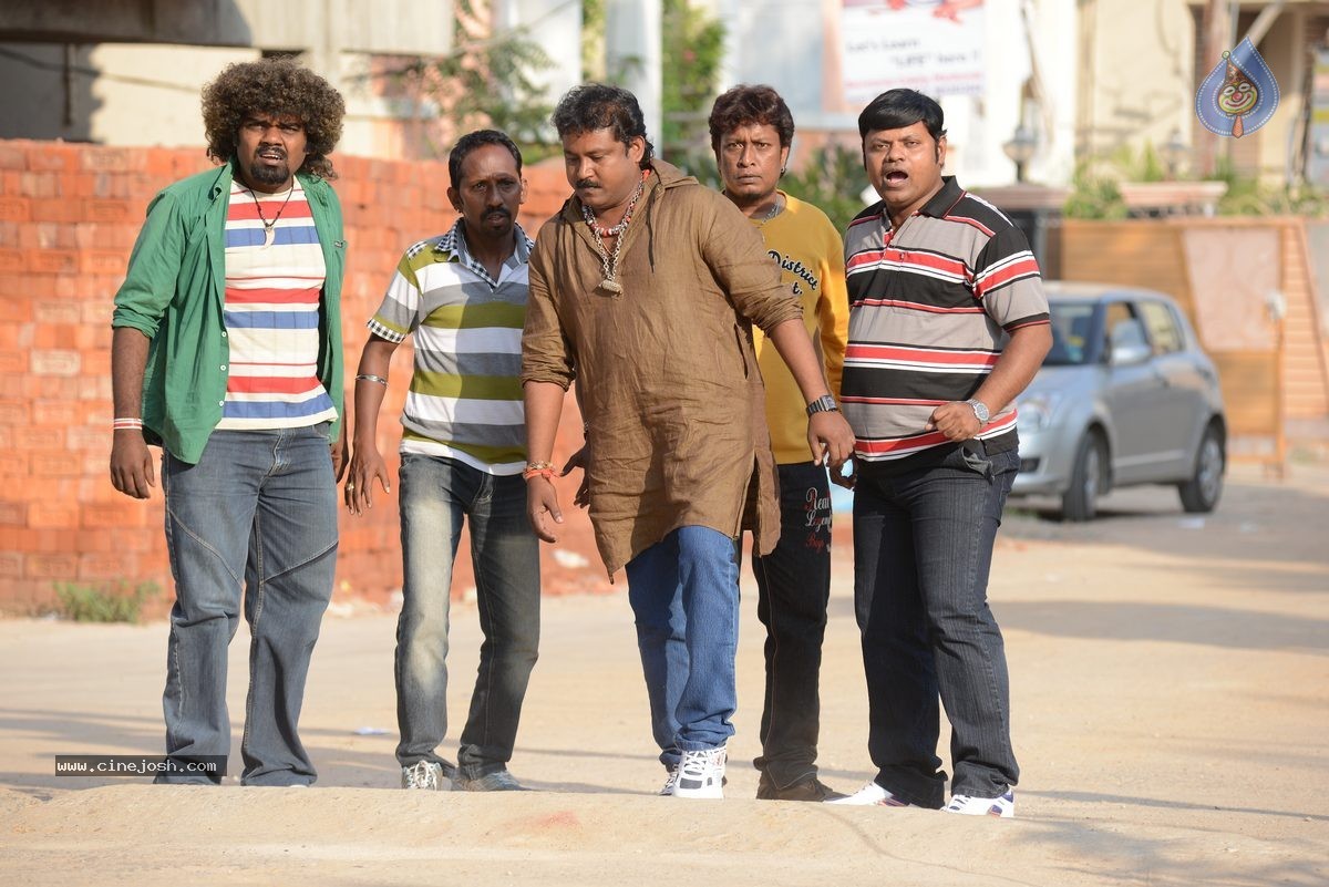Appudala Eppudila Movie Stills - 72 / 80 photos