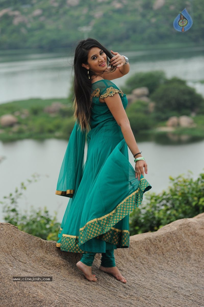 Appudala Eppudila Movie Stills - 73 / 80 photos