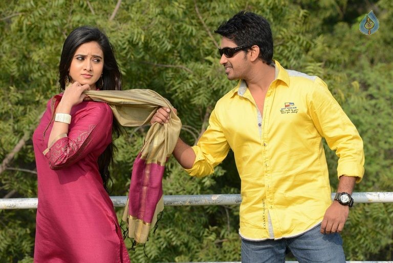 Appudala Ippudila Movie Photos - 10 / 11 photos