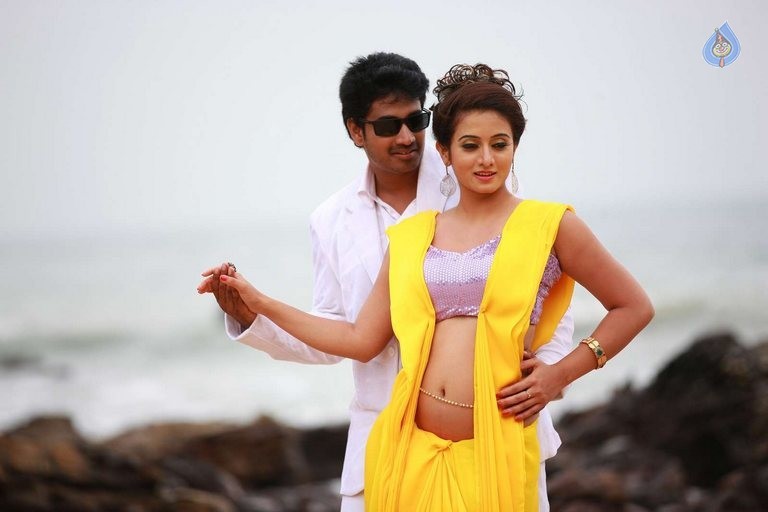 Appudala Ippudila Movie Photos - 14 / 61 photos