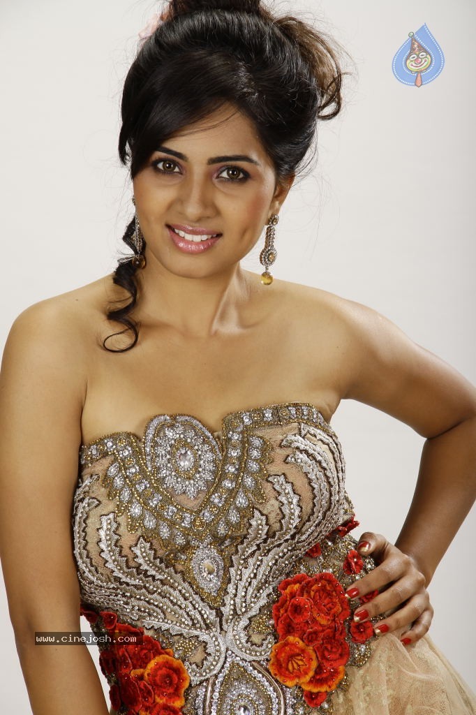 April Fool Movie New Stills - 18 / 45 photos