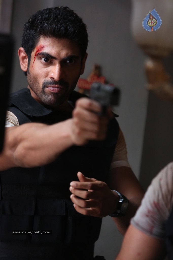 Arrambam Tamil Movie New Stills - 38 / 151 photos