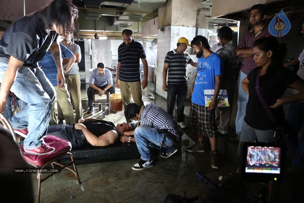 Arrambam Tamil Movie New Stills - 43 / 151 photos