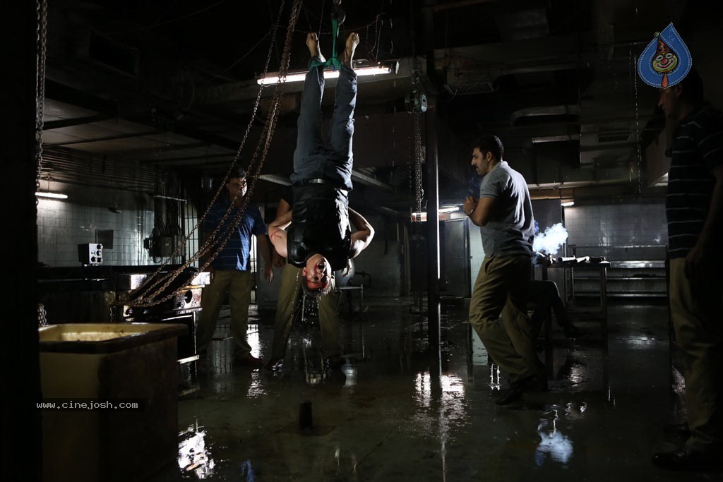 Arrambam Tamil Movie New Stills - 146 / 151 photos