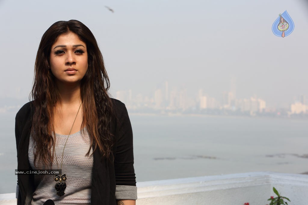 Arrambam Tamil Movie Stills - 13 / 27 photos