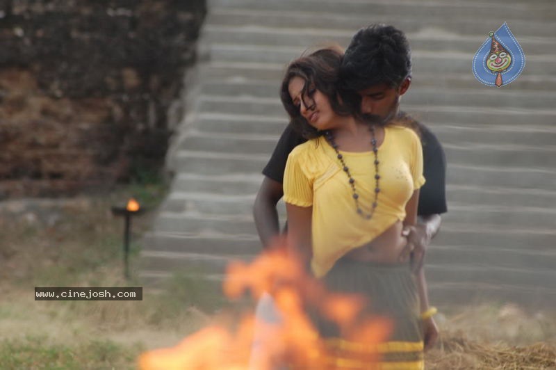 Arumbu Meesai Kurumbu Paarvai Stills - 3 / 55 photos