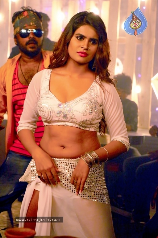 Aruva Sandai Movie Stills - 7 / 12 photos