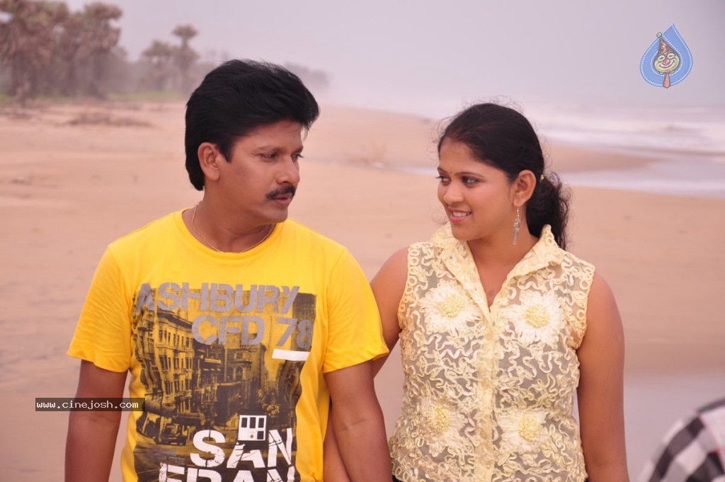Asalem Jarigindante Movie Stills - 9 / 48 photos