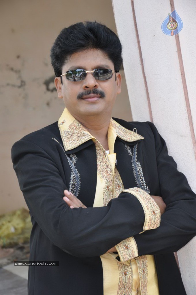 Asalem Jarigindante Movie Stills - 17 / 48 photos
