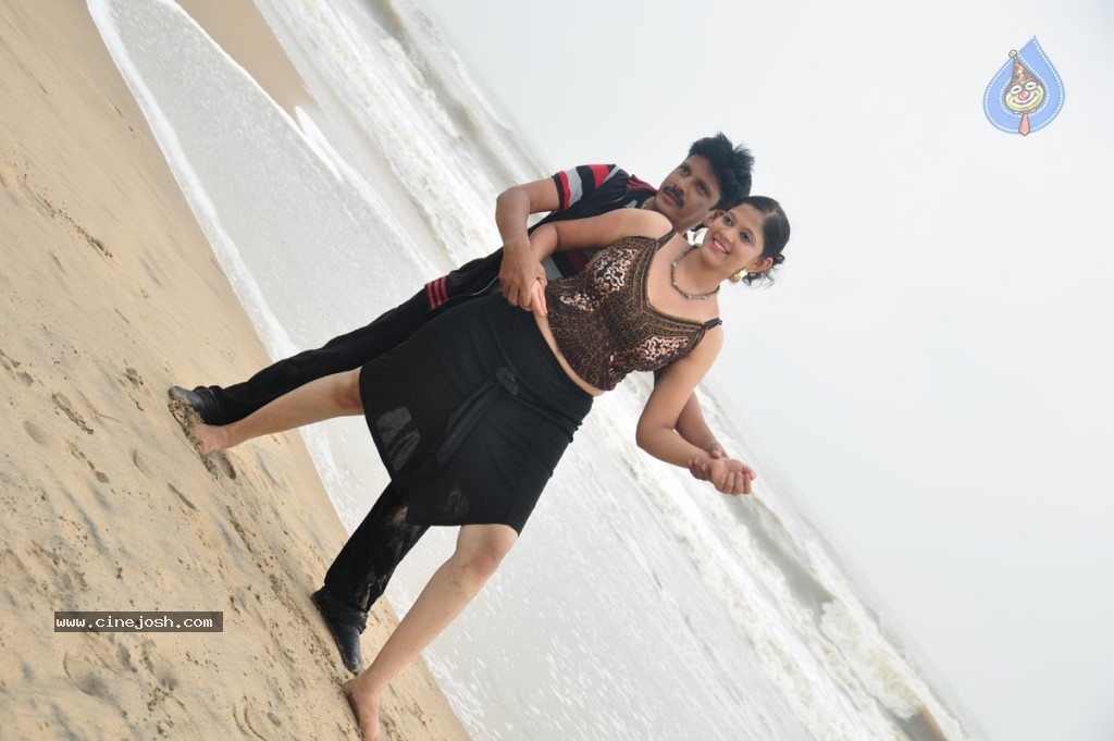 Asalem Jarigindante Movie Stills - 40 / 48 photos