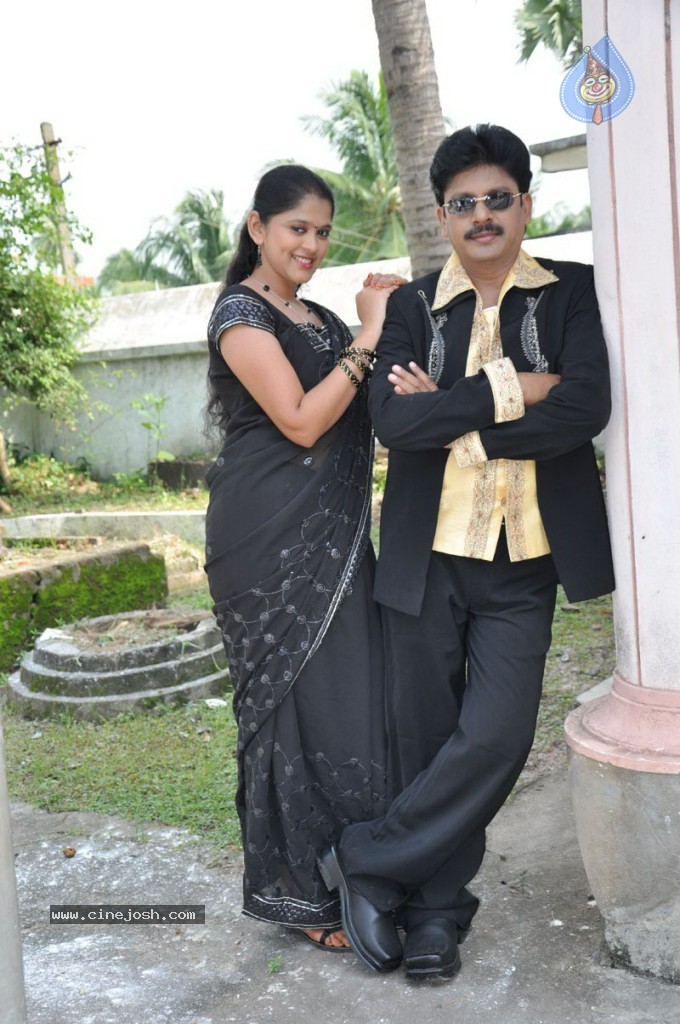 Asalem Jarigindante Movie Stills - 45 / 48 photos