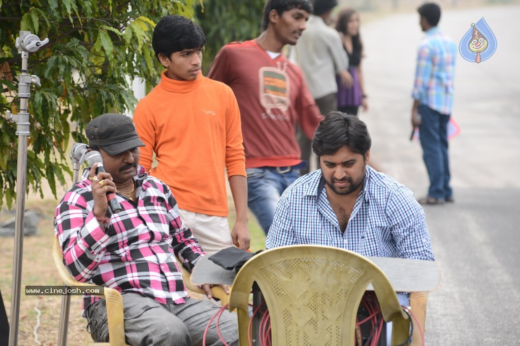 Athadu Aame O Scooter Movie Photos - 39 / 41 photos