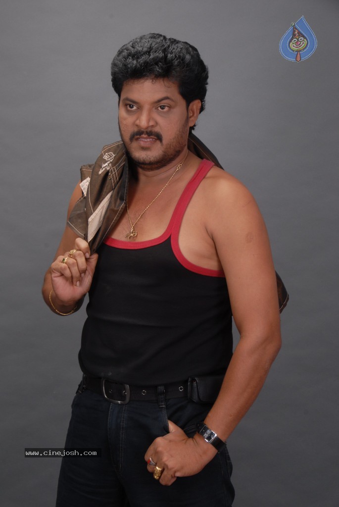 August 15 Movie Photo Shoot Stills - 51 / 78 photos
