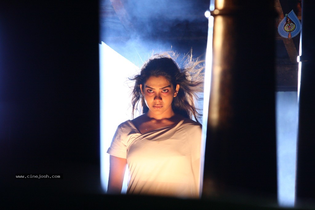 Avanthipuram Movie Stills - 40 / 42 photos