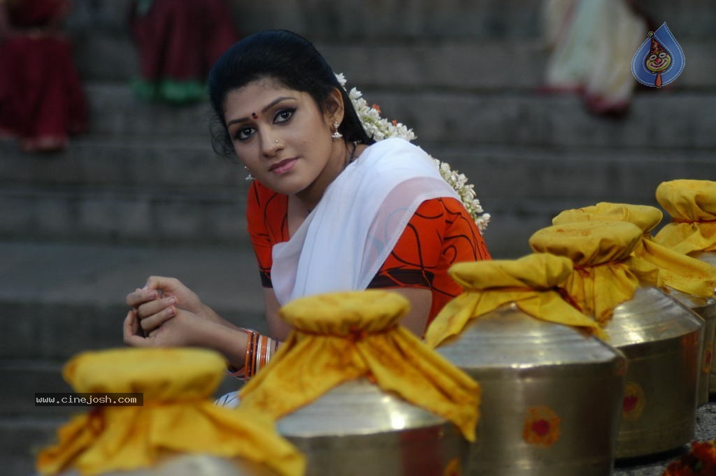 Avatharam Movie New Stills n Walls - 29 / 36 photos