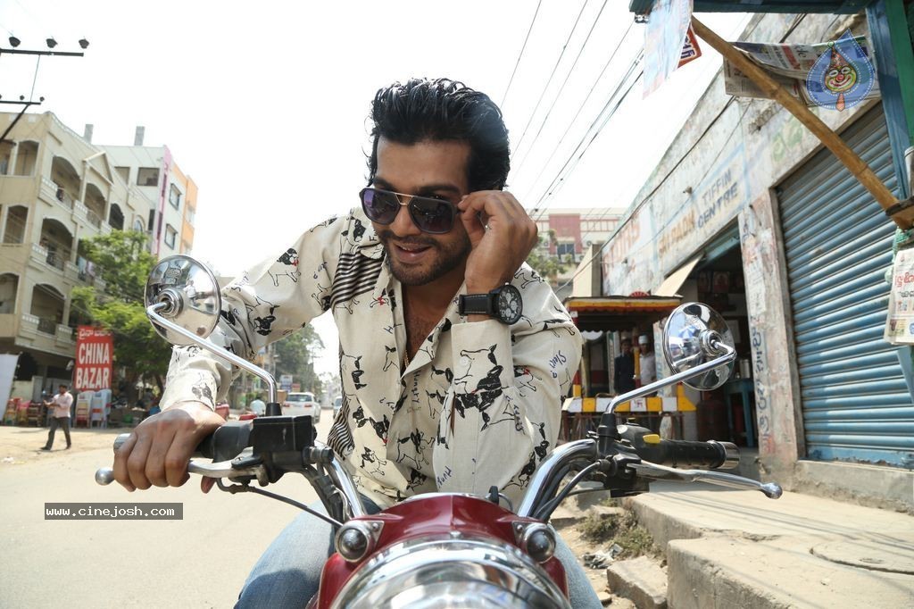 Ayirathil Iruvar Tamil Movie Stills - 39 / 40 photos