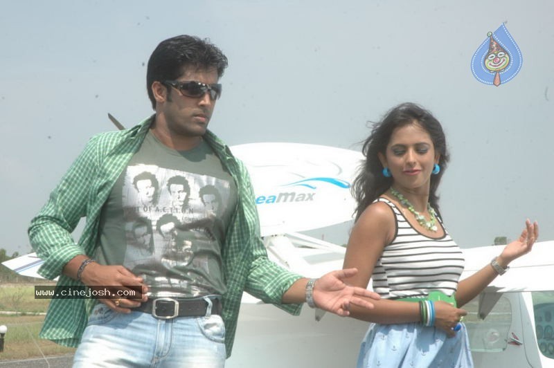 Ayudha Poratam Movie New Stills - 10 / 11 photos