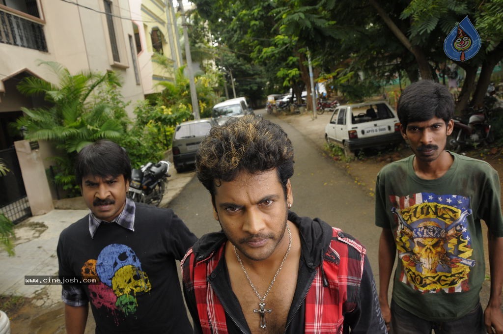 Ayyare Movie New Stills - 19 / 21 photos