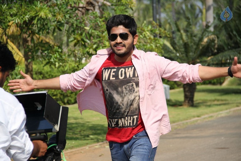 Ayyo Rama Movie Photos and Posters - 12 / 64 photos