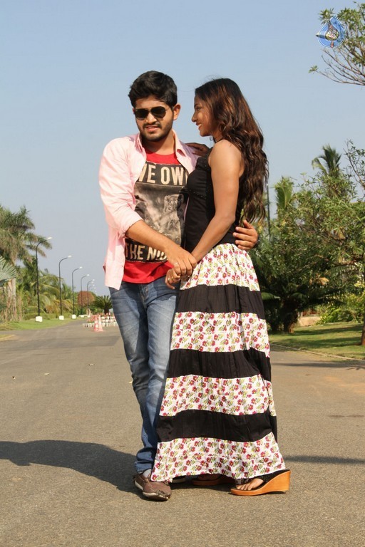 Ayyo Rama Movie Photos and Posters - 14 / 64 photos