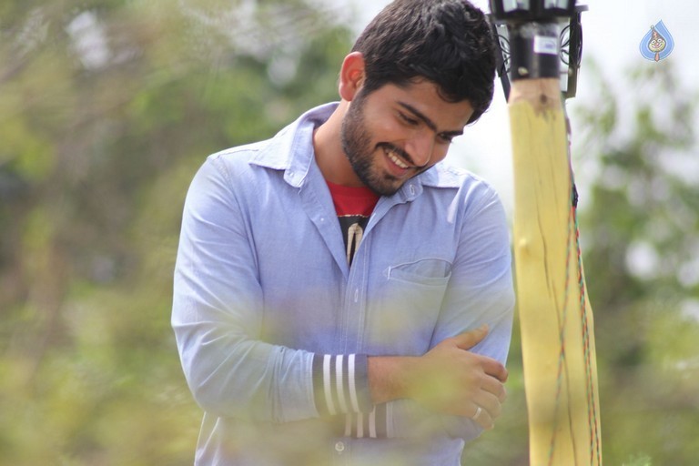 Ayyo Rama Movie Photos and Posters - 50 / 64 photos