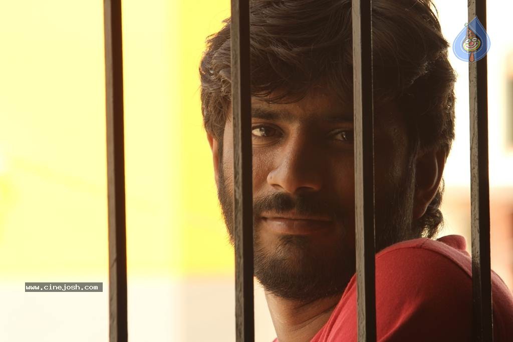 Azhagan Murugan Tamil Movie Stills - 3 / 38 photos