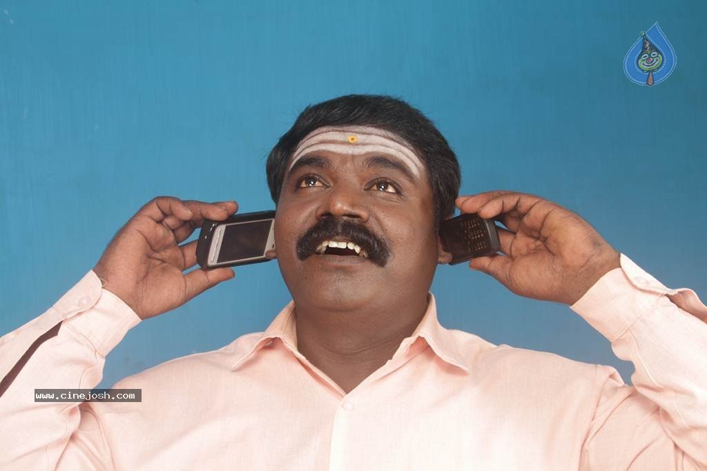 Azhagan Murugan Tamil Movie Stills - 23 / 38 photos