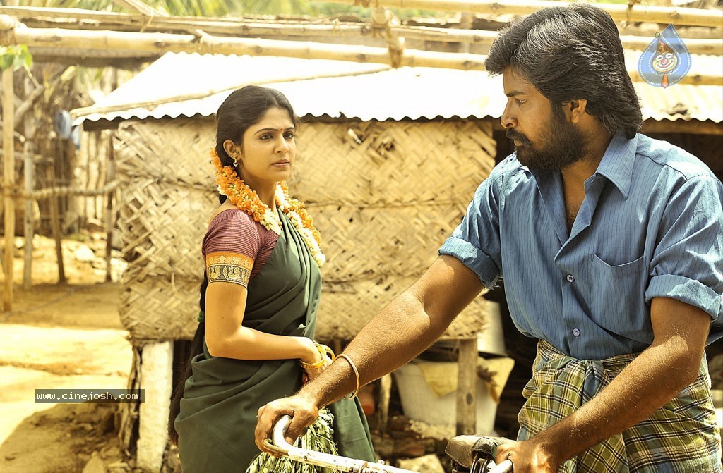 Azhagu Magan Tamil Movie Stills - 19 / 41 photos