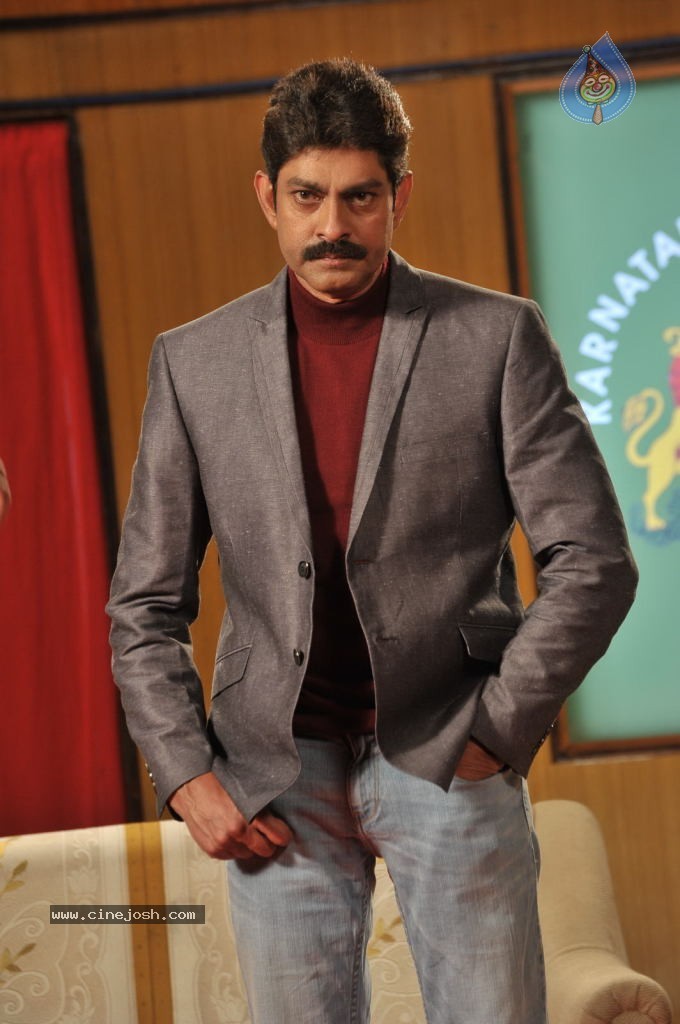 Bachan Movie New Stills - 12 / 62 photos