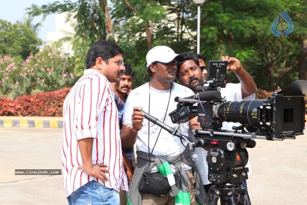 Back Bench Student Movie Stills n Walls - 5 / 37 photos