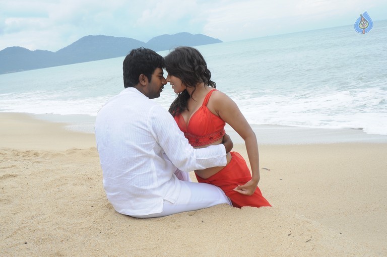 Balapam Patti Bhama Odilo Movie Photos and Posters - 15 / 30 photos
