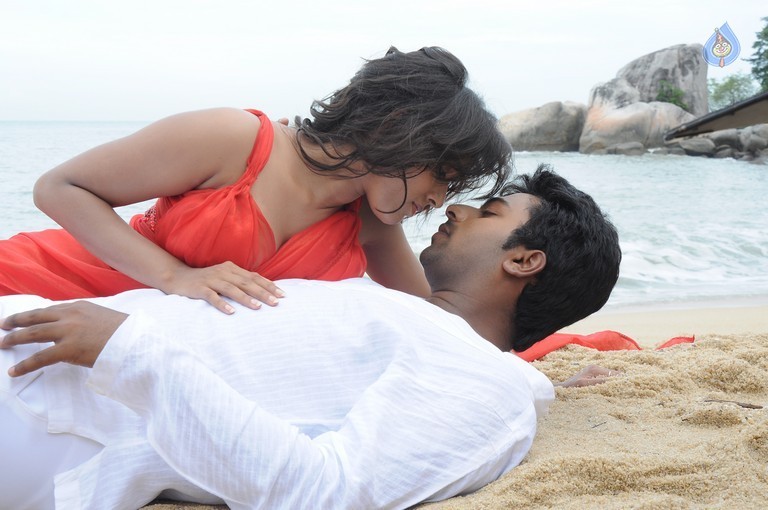 Balapam Patti Bhama Odilo Movie Photos and Posters - 27 / 30 photos