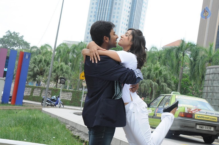 Balapam Patti Bhama Odilo Movie Photos and Posters - 29 / 30 photos