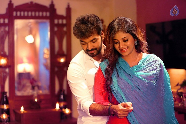 Balloon Movie New Photos - 1 / 7 photos