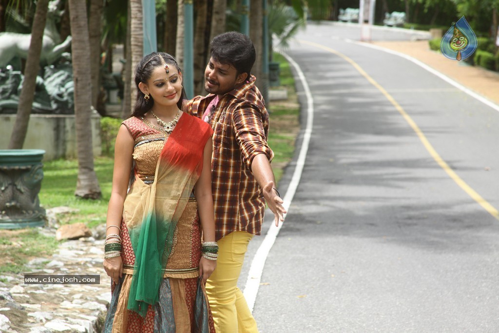 Band Baaja Stills n Walls - 25 / 93 photos
