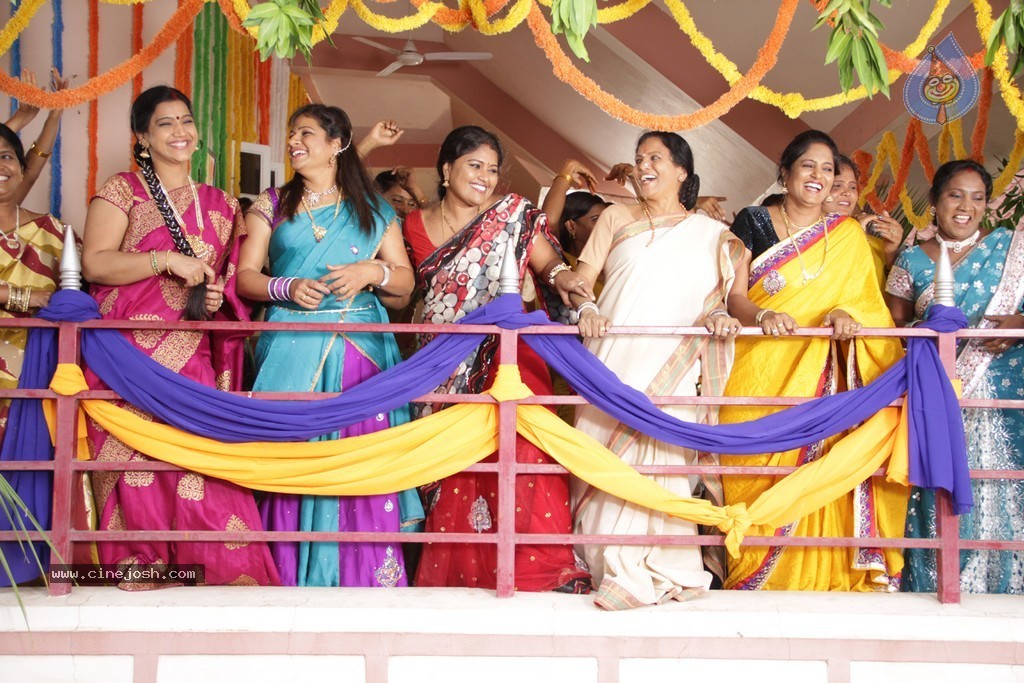 Band Baaja Stills n Walls - 91 / 93 photos