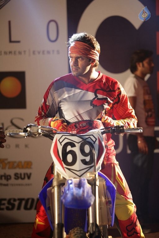 Bangalore Naatkal Photos and Posters - 52 / 84 photos