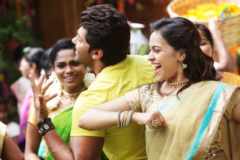 Bangalore Naatkal Photos and Posters - 57 / 84 photos