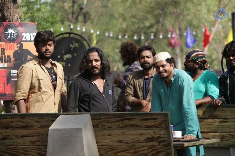 Bangalore Naatkal Photos and Posters - 62 / 84 photos