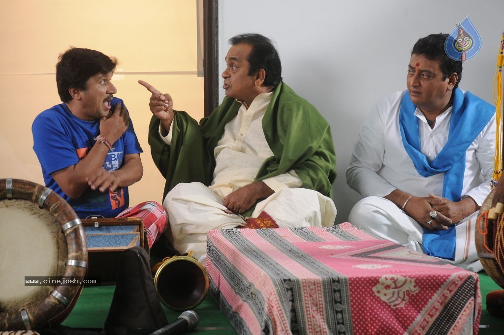 Bangkok Brahmanandam Movie Stills - 3 / 37 photos