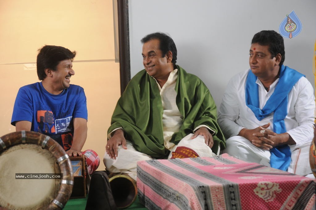 Bangkok Brahmanandam Movie Stills - 19 / 37 photos