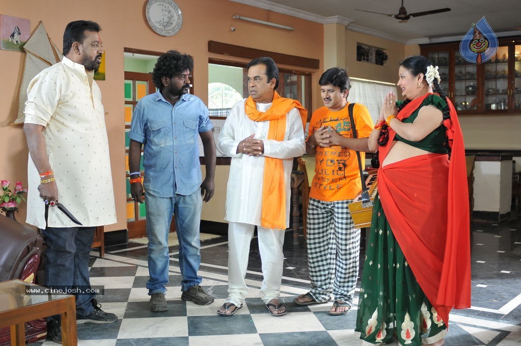 Bangkok Brahmanandam Movie Stills - 20 / 37 photos