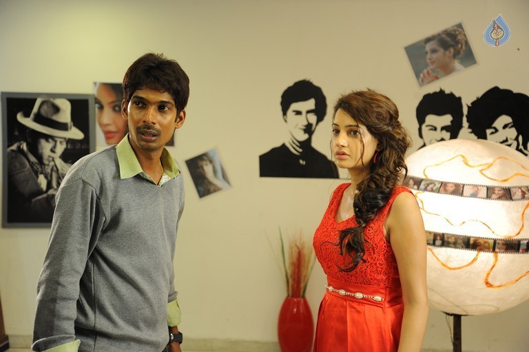Banthipoola Janaki Movie Images - 26 / 53 photos