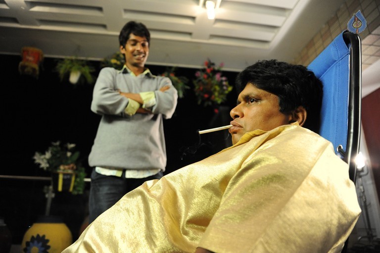 Banthipoola Janaki Movie Images - 31 / 53 photos