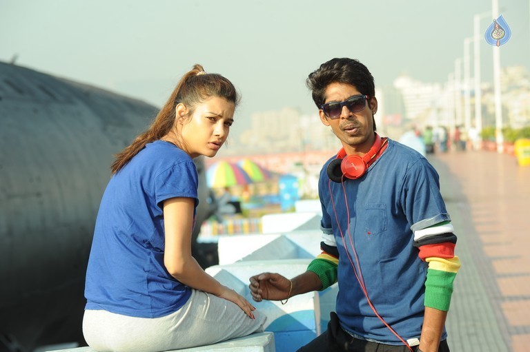 Banthipoola Janaki Movie Images - 35 / 53 photos