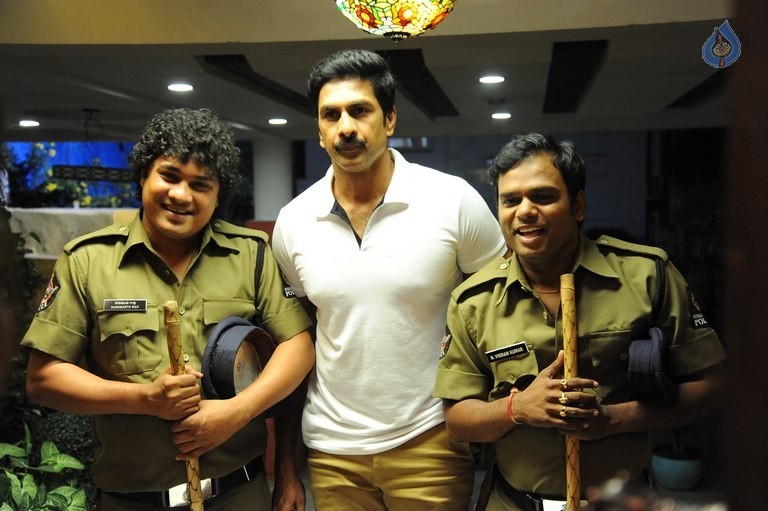 Banthipoola Janaki Movie Photos - 22 / 25 photos